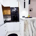 The Modern Apartment *
