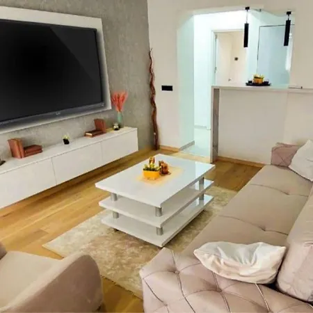 The Modern Apartment